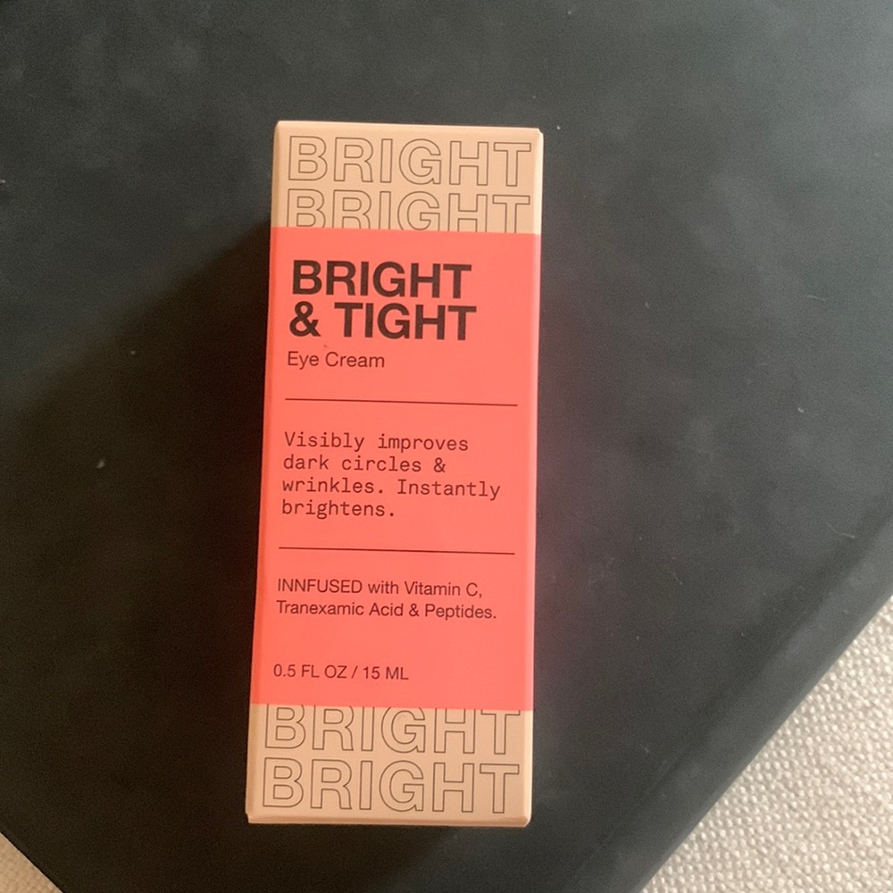 NEVER USED/NEW - Bright & tight eye cream
